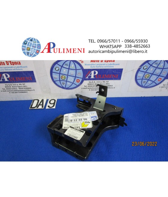 9522770 STAFFA SUPPORTO PARAURTI ANTERIORE DX/SX PER VW GOLF III