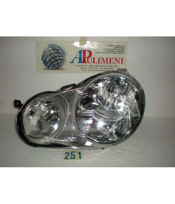 36210 FARO PROIETTORE SX...