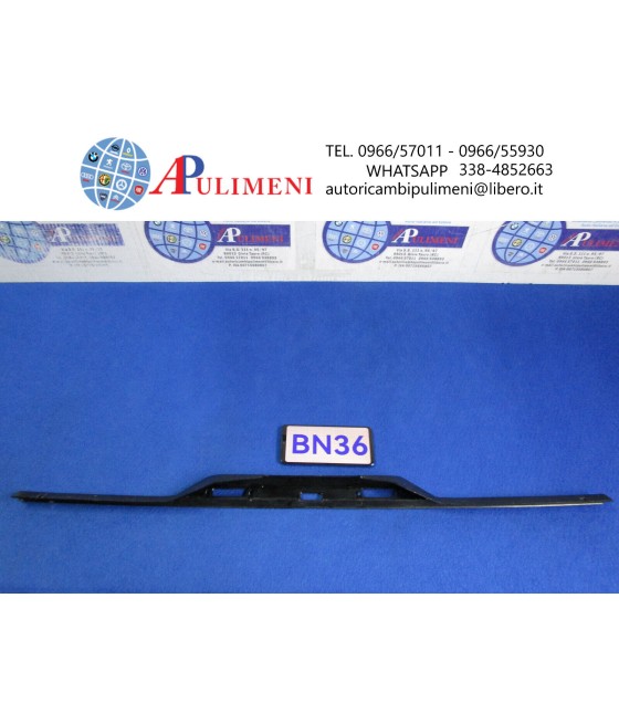110886 PLASTICA RIVESTIMENTO SERRATURA BAULE POSTERIORE ALFA ROMEO ALFASUD TI QV