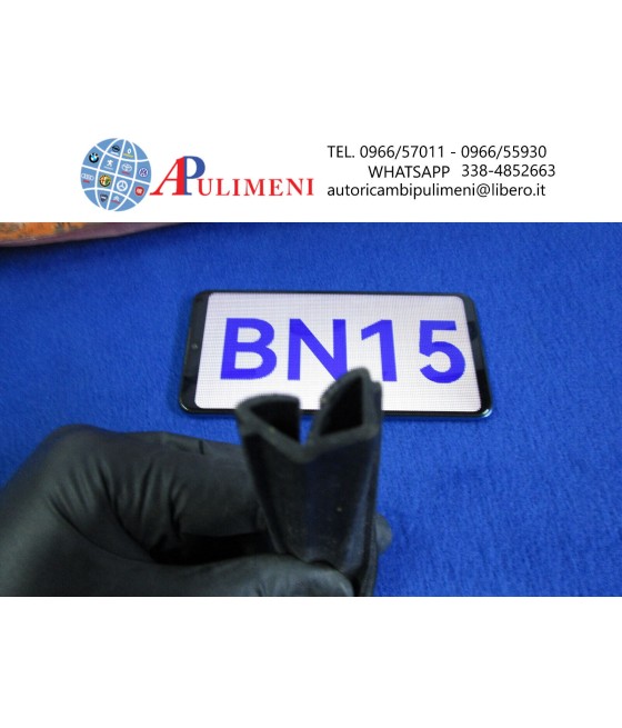 116505517413 GUARNIZIONE CANALINO VELLUTATO PORTA ANTERIORE DX SX GIULIETTA 116