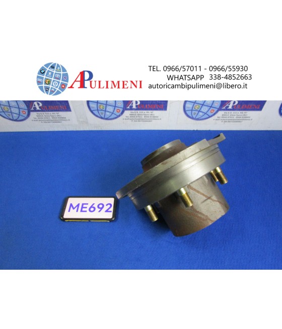 713533 7168365 MOZZO RUOTA POSTERIORE FIAT OM 65 70 75 79 GAMMA ZETA