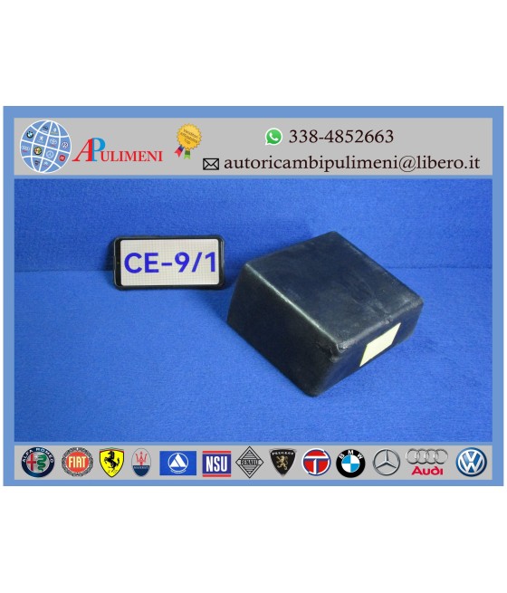 BOX 6 PORTACASSETTE GOMMA SOTTOCRUSCOTTO CONSOLE FIAT UNO MK1 -89 (USATO)