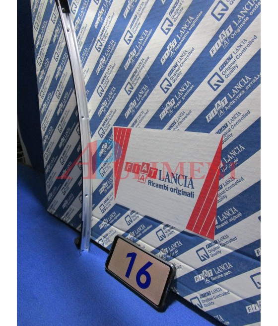 82422587 CORNICE VETRO PORTA ANTERIORE SX CROMO LANCIA THEMA 88-92