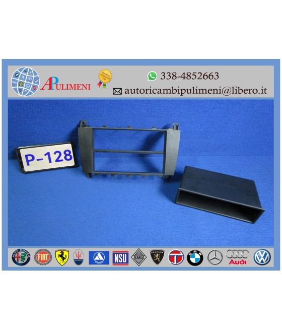 MOSTRINA CORNICE AUTORADIO...
