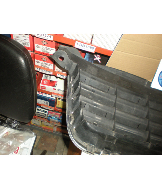 3B0853651L3FZ GRIGLIA MASCHERINA ANTERIORE VOLKSWAGEN PASSAT B5 00-05 ORIGINALE