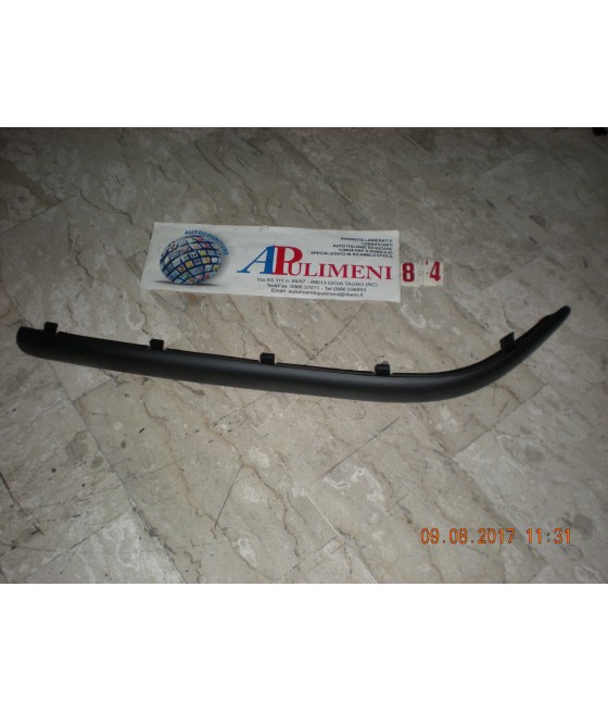 1115712 FASCIA PARAURTI...