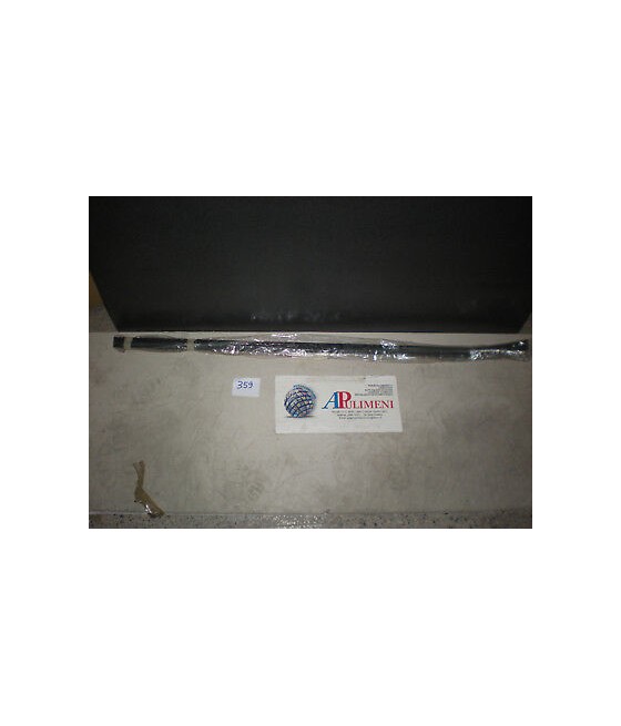 57/054 MODANATURA PORTA DX...