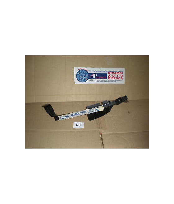 96FGA223A06AF GUIDA VETRO...