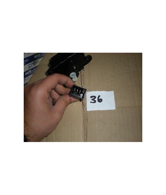 46721396 MOTORINO ELETTRICO RISCALDAMENTO FIAT BRAVO-COUPE'-LANCIA DELTA FL93