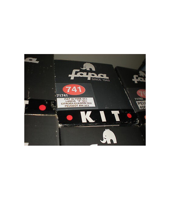 741 KIT STAFFE ATTACCHI...