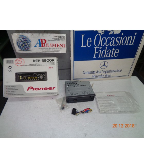 AUTORADIO CASSETTE AM/FM...