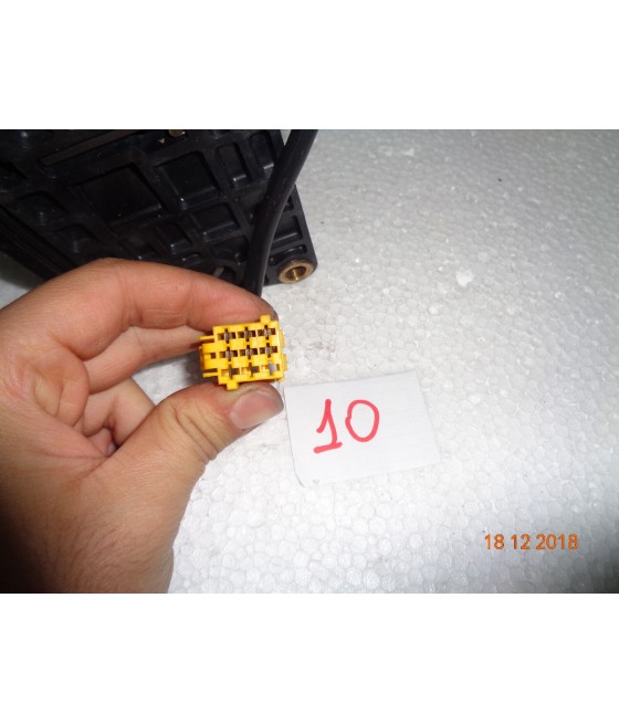A9703000304 PEDALE ACCELLERATORE ELETTRICO MERCEDES TRUCK  ATEGO-AXOR USATO
