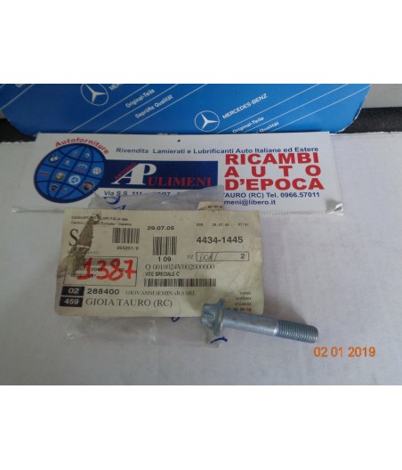 $productcomments_product->name