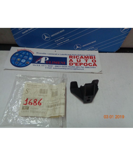 Q0001827V004000000 SUPPORTO TENUTA MANIGLIA PORTA INTERNA SMART R450