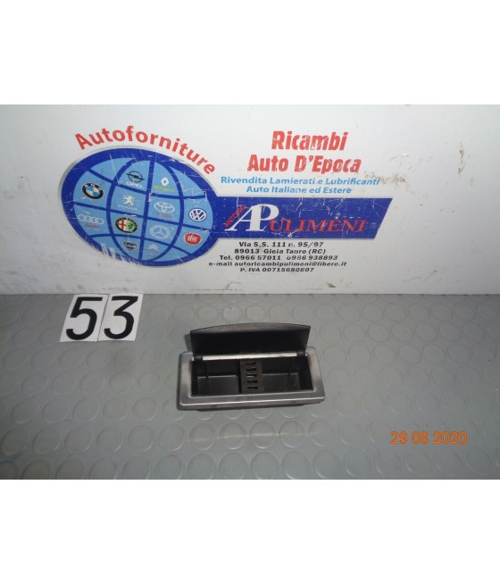 82377128 POSACENERE PORTACENERE PORTA POSTERIORE LANCIA BETA COUPE'